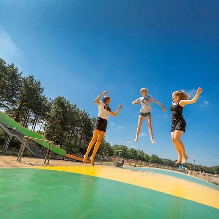 Vakantiepark De Bergen Wanroij - Safaritent ภายนอก รูปภาพ