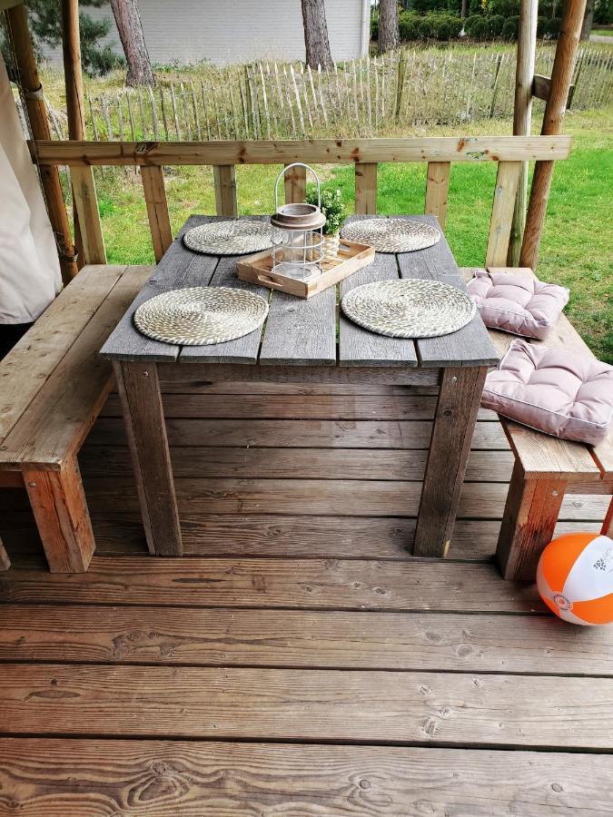 Vakantiepark De Bergen Wanroij - Safaritent ภายนอก รูปภาพ